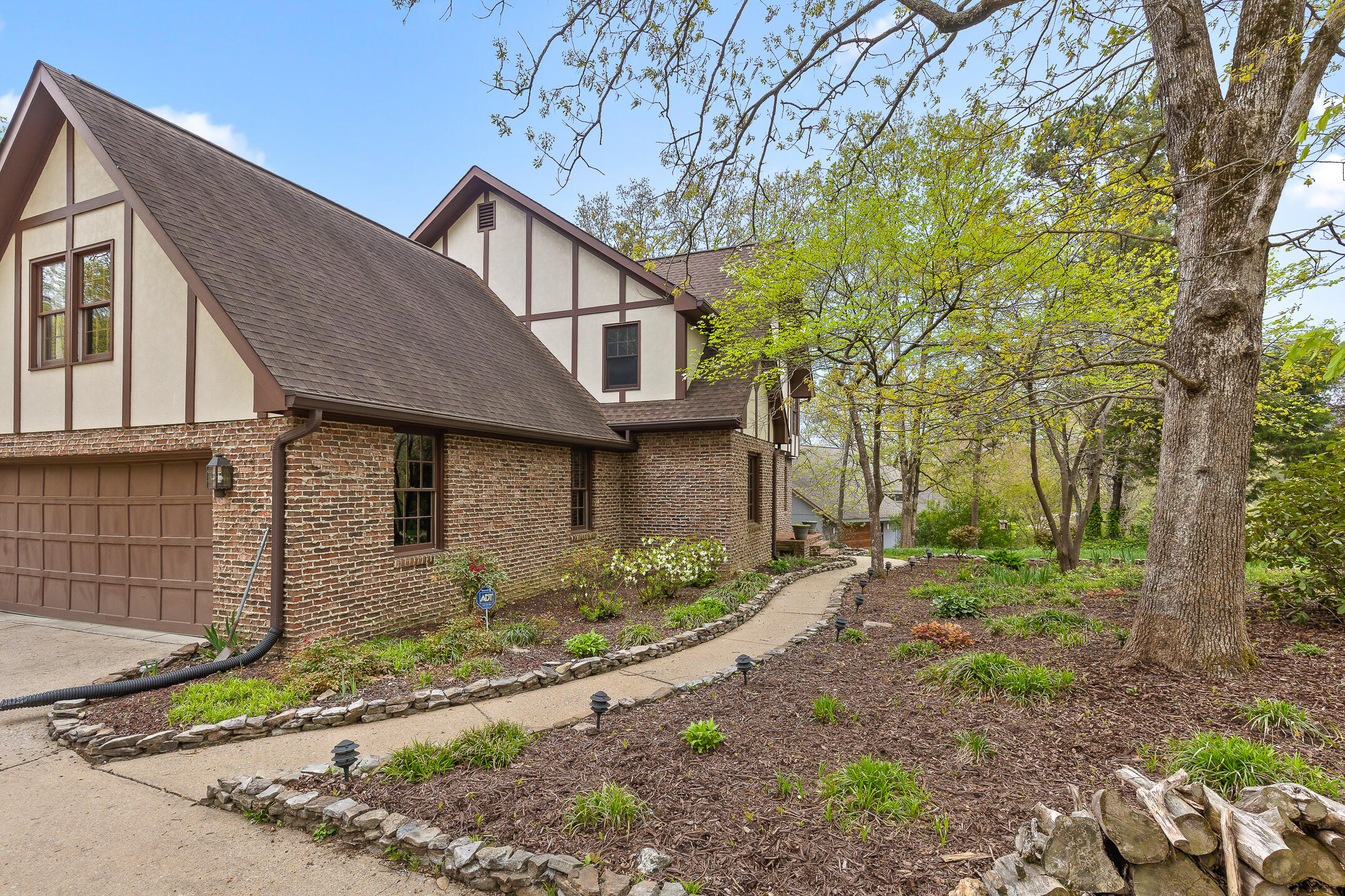 9216 Mountain Shadows Drive Chattanooga, TN 37421 - Photo 36 of 37 MtnShadows-38