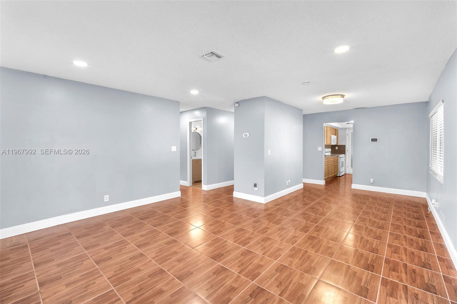 4401 Northwest 14th Street Lauderhill, FL 33313 - Photo 14 of 29