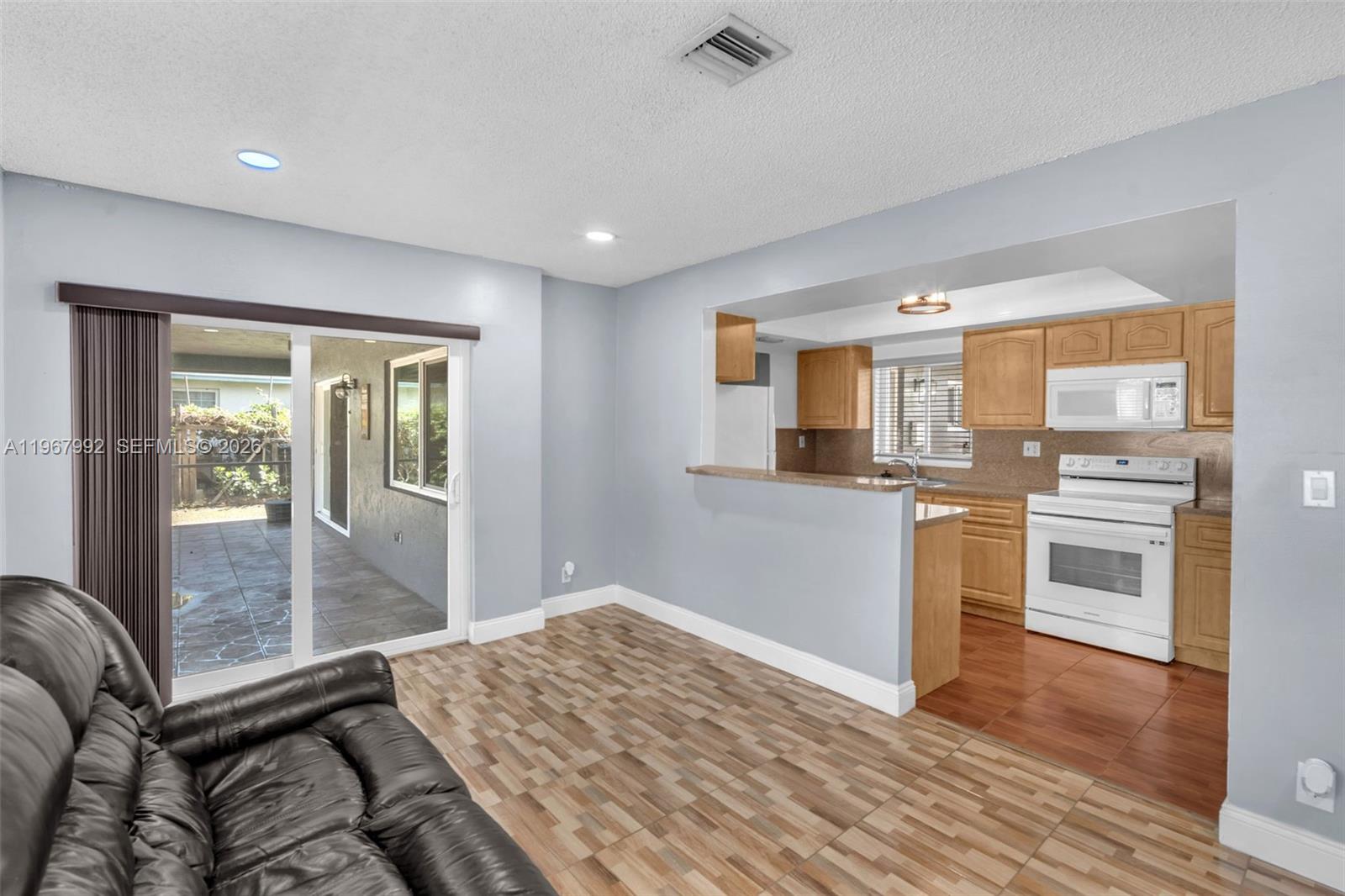 4401 Northwest 14th Street Lauderhill, FL 33313 - Photo 26 of 29