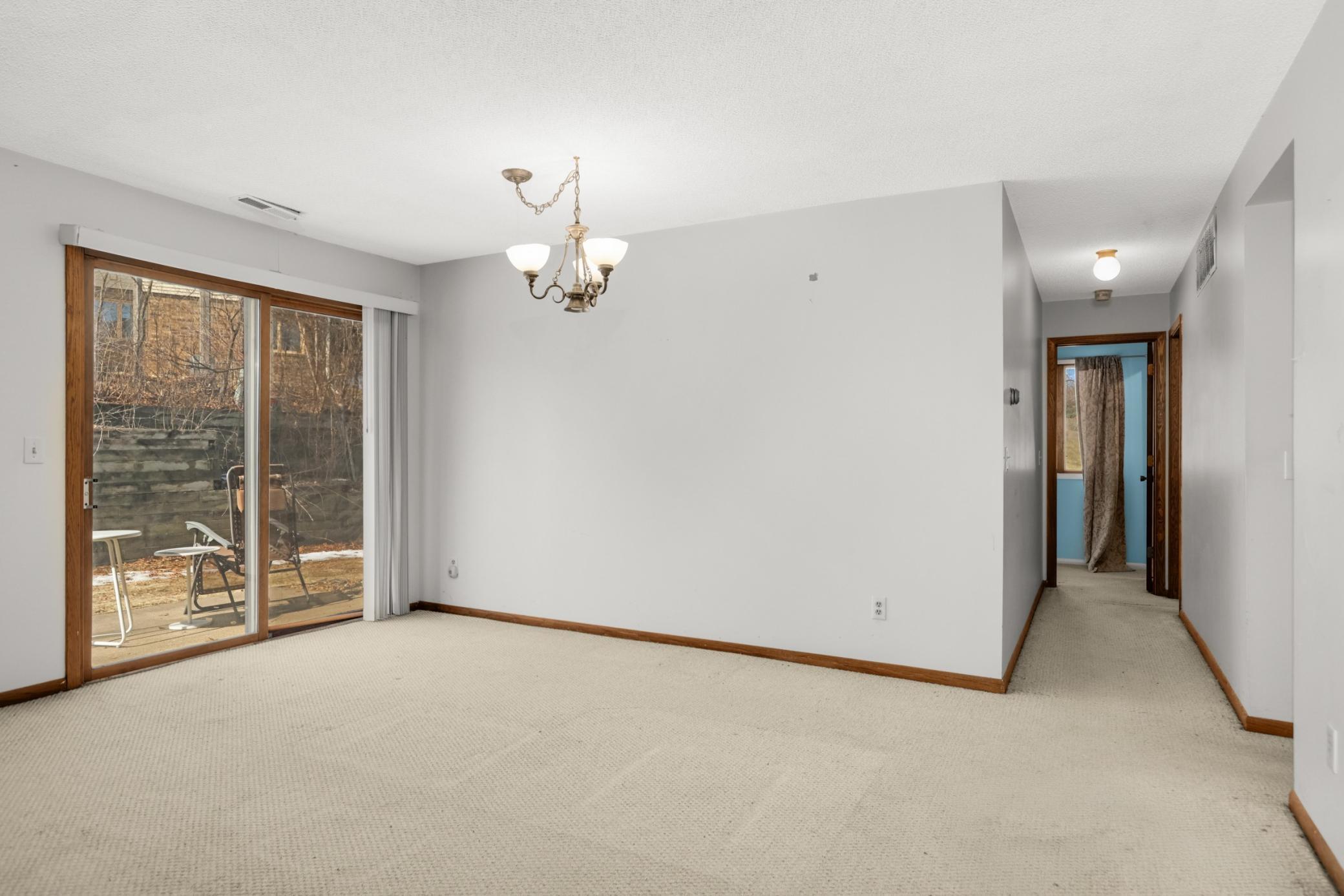 4185 Hilltop Point Eagan, MN 55123 - Photo 11 of 36