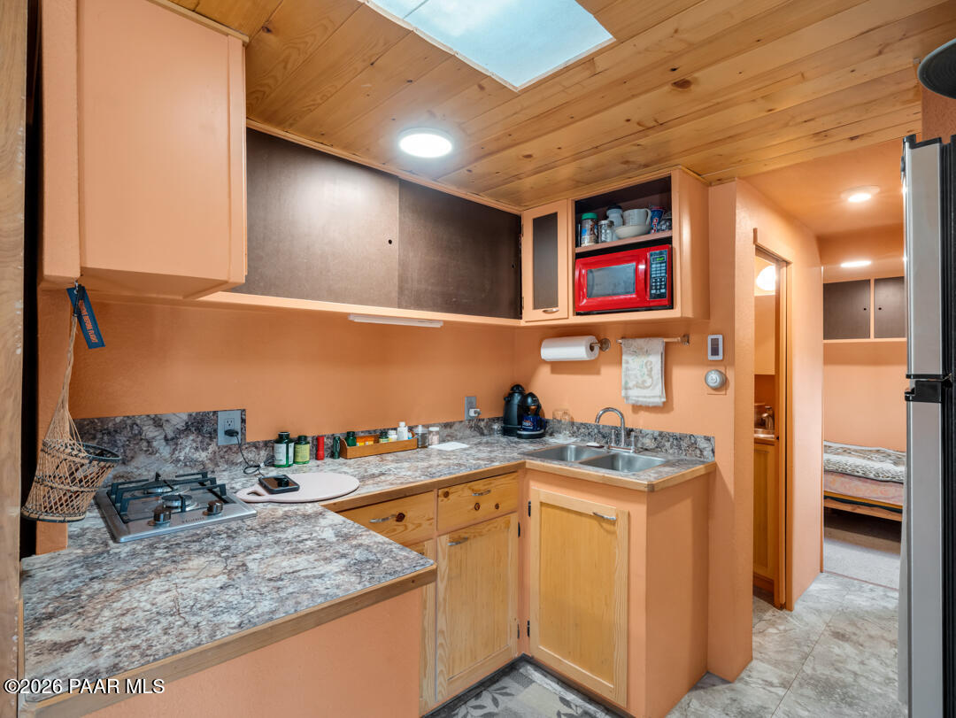 857 Java Drive Ash Fork, AZ 86320 - Photo 10 of 40 Kitchen