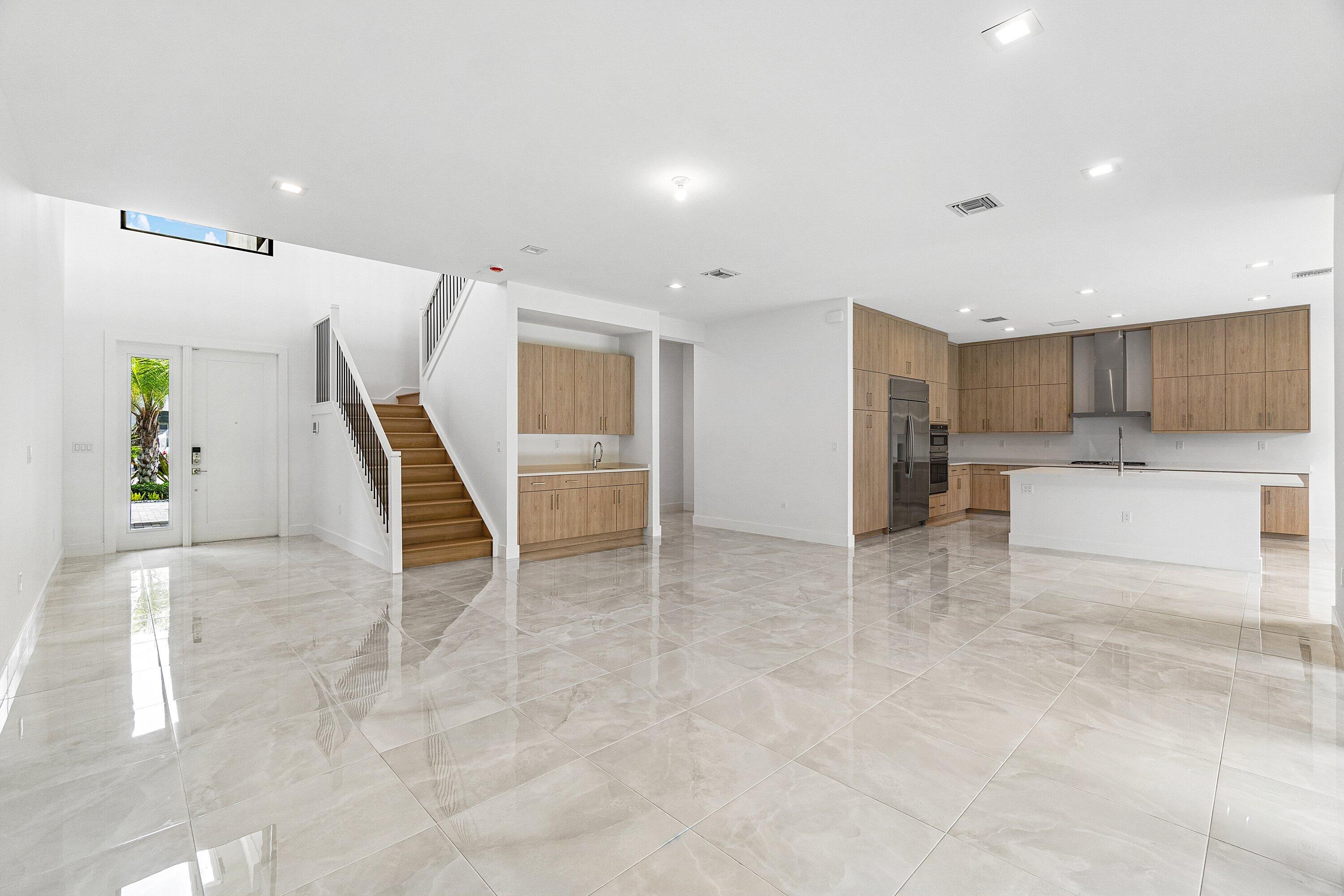 9241 Sunflower Mdw Road Boca Raton, FL 33434 - Photo 7 of 47 007-9241SunflowerMeadowRoad-BocaRaton-FL