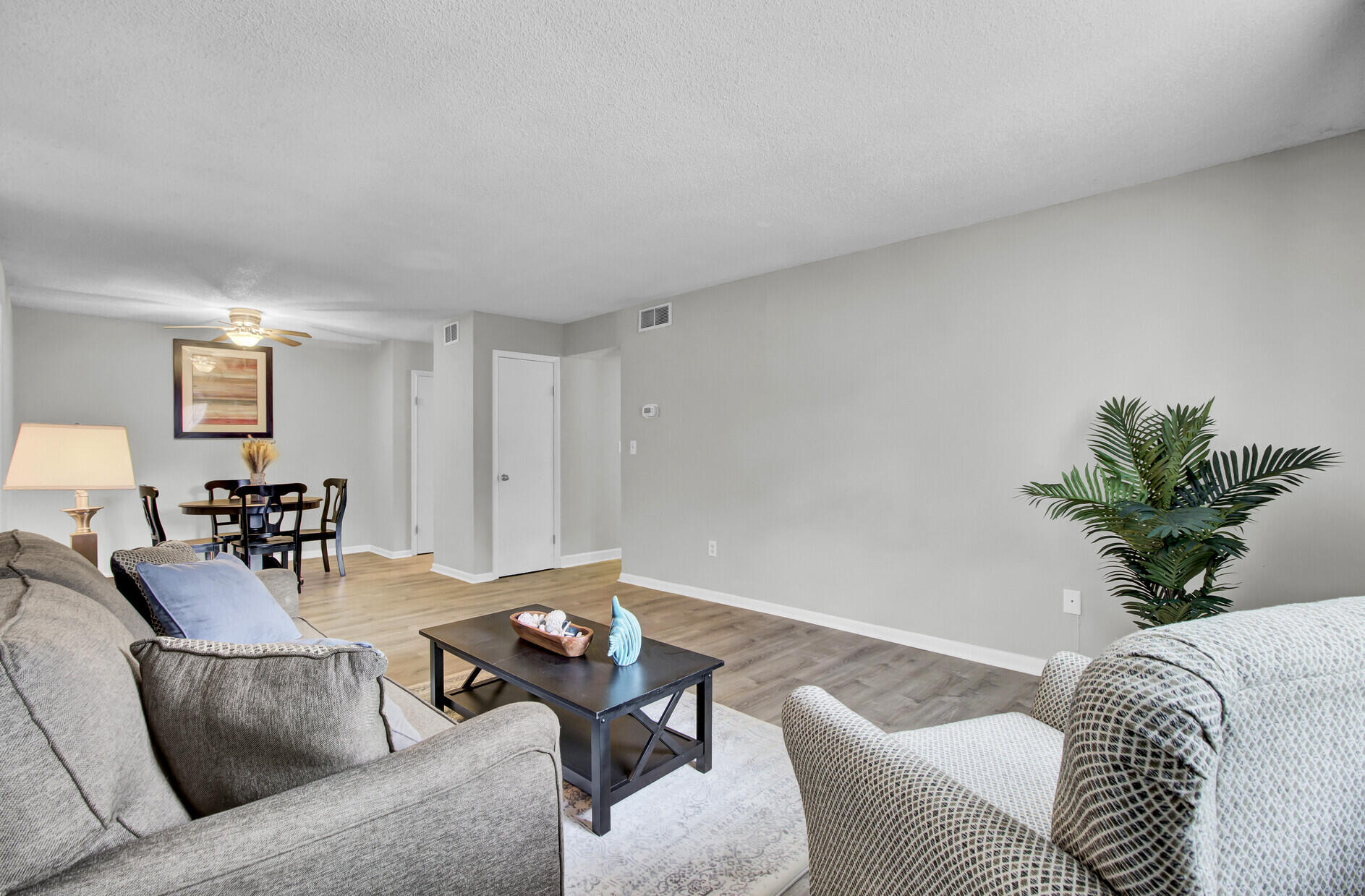 21 Rivers Point Row, Unit 4B Charleston, SC 29412 - Photo 5 of 26 21 Rivers Point Row 4B