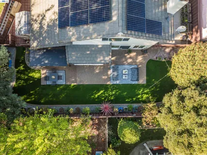 $1,399,000 | 7358 Elmwood Circle, Pleasanton, CA 94588