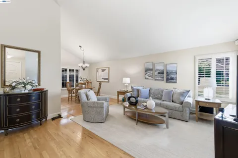 $1,399,000 | 7358 Elmwood Circle, Pleasanton, CA 94588