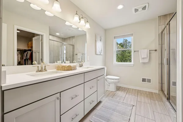 $599,900 | 2945 North 186th Street, Brookfield, WI 53045