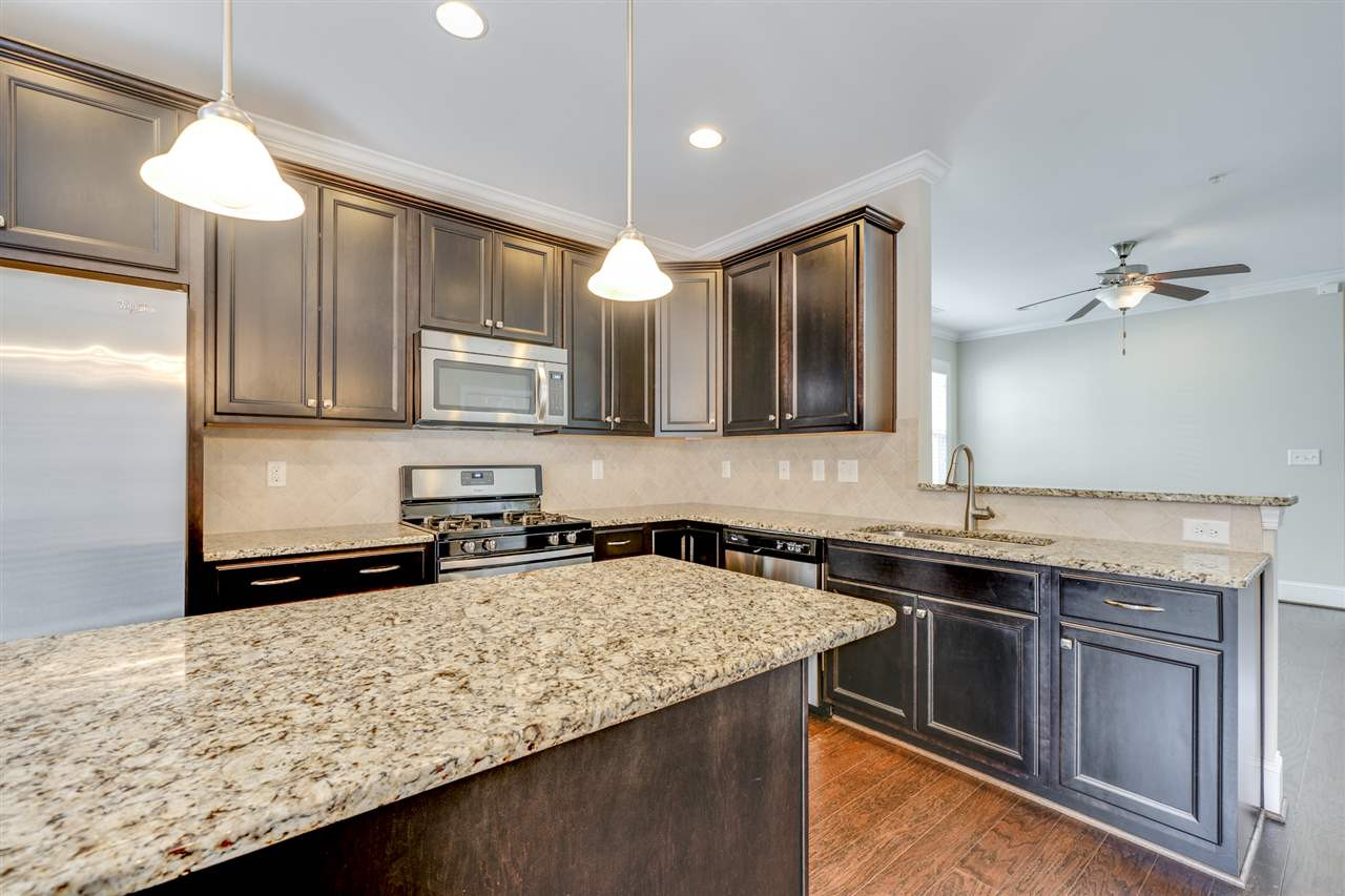 544 Ledbetter Court Raleigh, NC 27608 - Photo 11 of 29 Photo 11