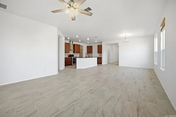 $319,990 | 9305 Devils River, Converse, TX 78109