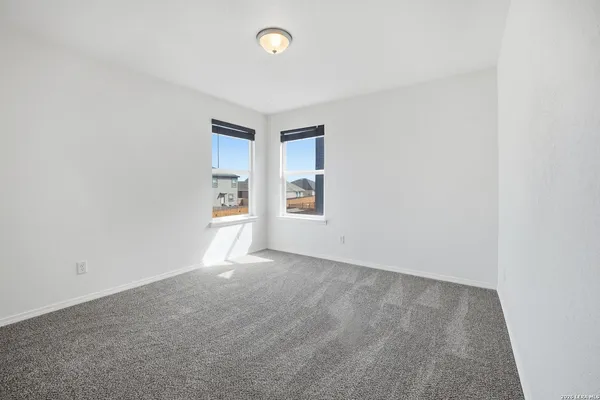 $319,990 | 9305 Devils River, Converse, TX 78109