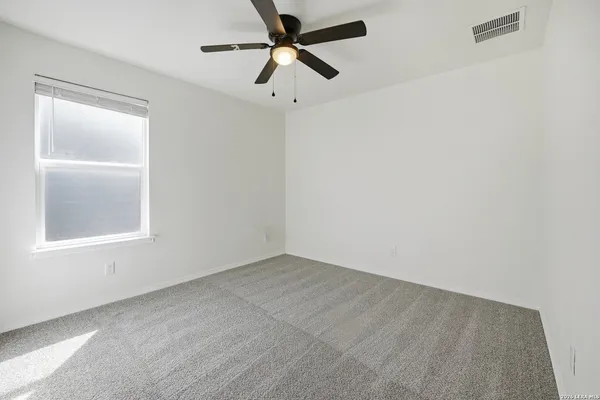 $319,990 | 9305 Devils River, Converse, TX 78109