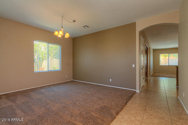 43275 Roth Road Maricopa, AZ 85138 - Photo 5 of 37 05