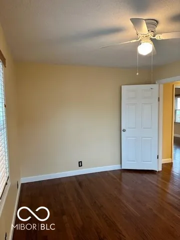 $1,600 | 10 Commerce Drive, Mooresville, IN 46158