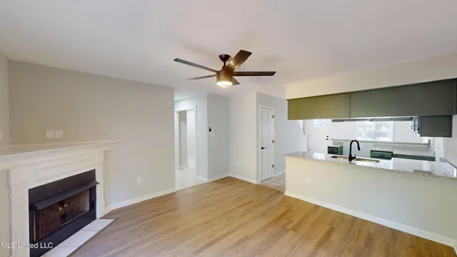 $244,900 | 1071 Wilson Ridge, Lake Cormorant, MS 38641