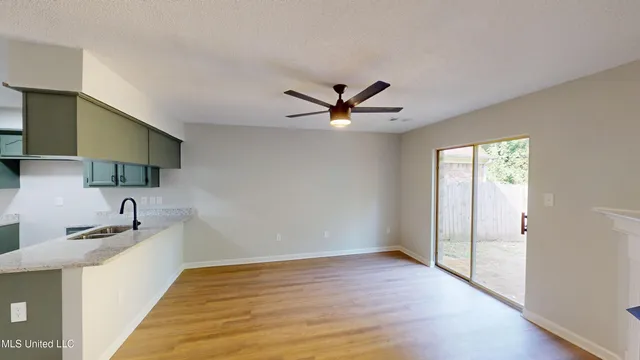 $244,900 | 1071 Wilson Ridge, Lake Cormorant, MS 38641