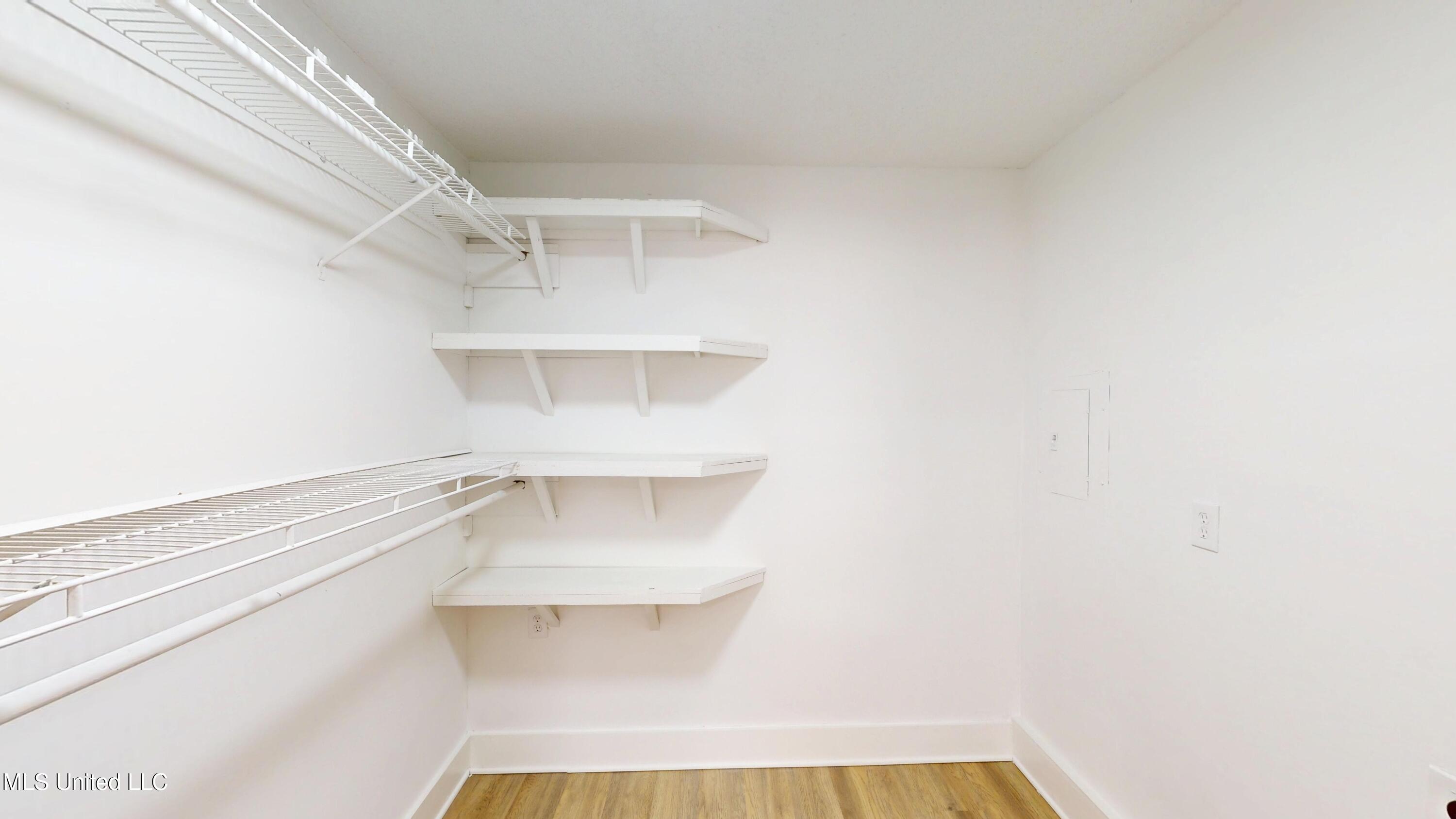 1071 Wilson Ridge Lake Cormorant, MS 38641 - Photo 19 of 31 1071-Wilson-Ridge-08152025_165027