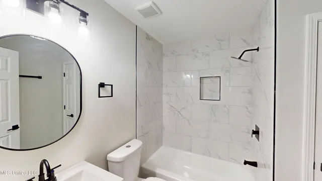 $244,900 | 1071 Wilson Ridge, Lake Cormorant, MS 38641