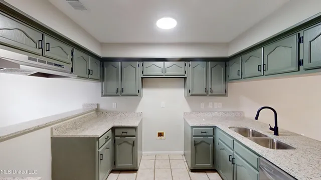 $244,900 | 1071 Wilson Ridge, Lake Cormorant, MS 38641