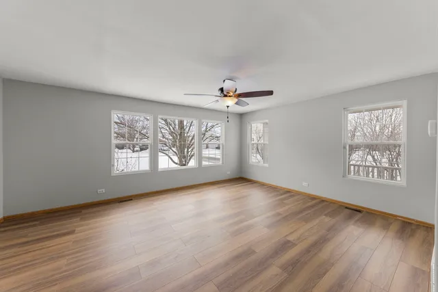 $2,499 | 21519 Cormorant Street, Crest Hill, IL 60403