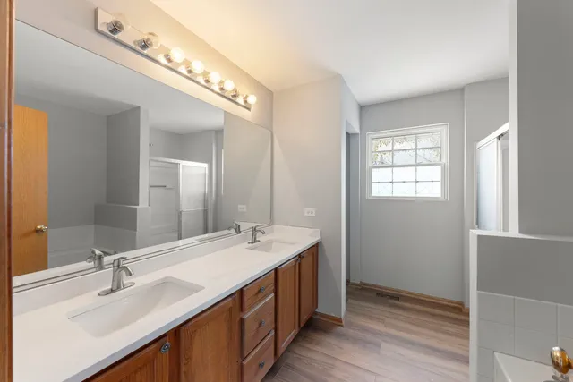 $2,499 | 21519 Cormorant Street, Crest Hill, IL 60403