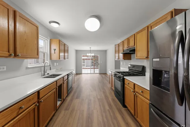 $2,499 | 21519 Cormorant Street, Crest Hill, IL 60403