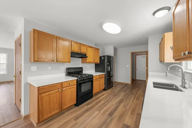 $2,499 | 21519 Cormorant Street, Crest Hill, IL 60403