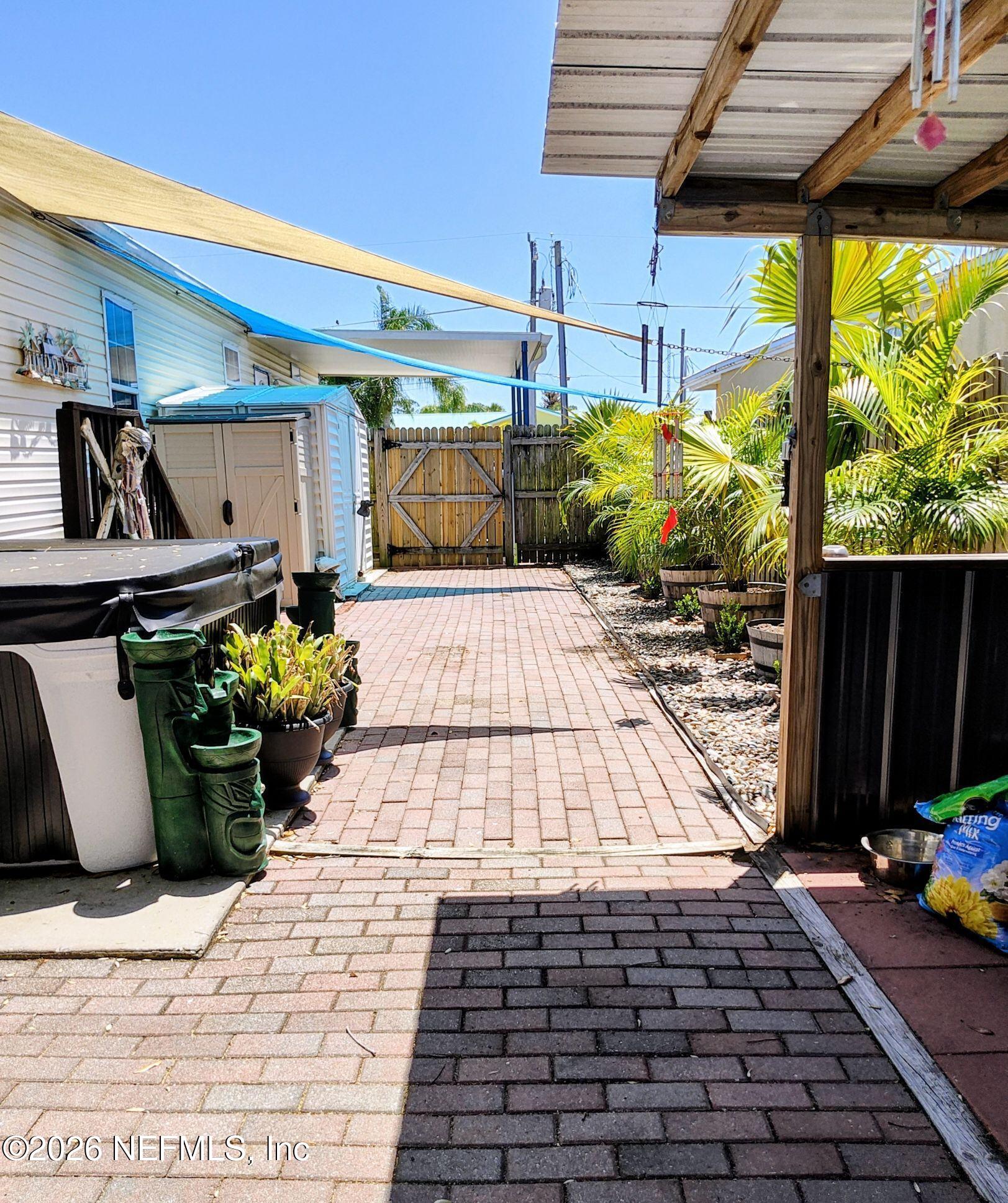 137 Lewis Street Edgewater, FL 32141 - Photo 33 of 44 061_preview