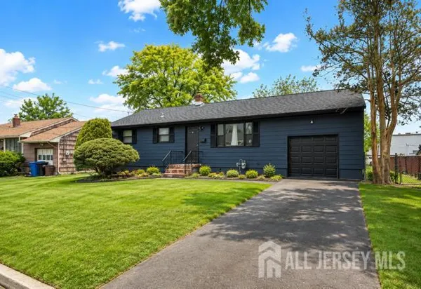$3,450 | 85 Woodrow Avenue, Piscataway, NJ 08854