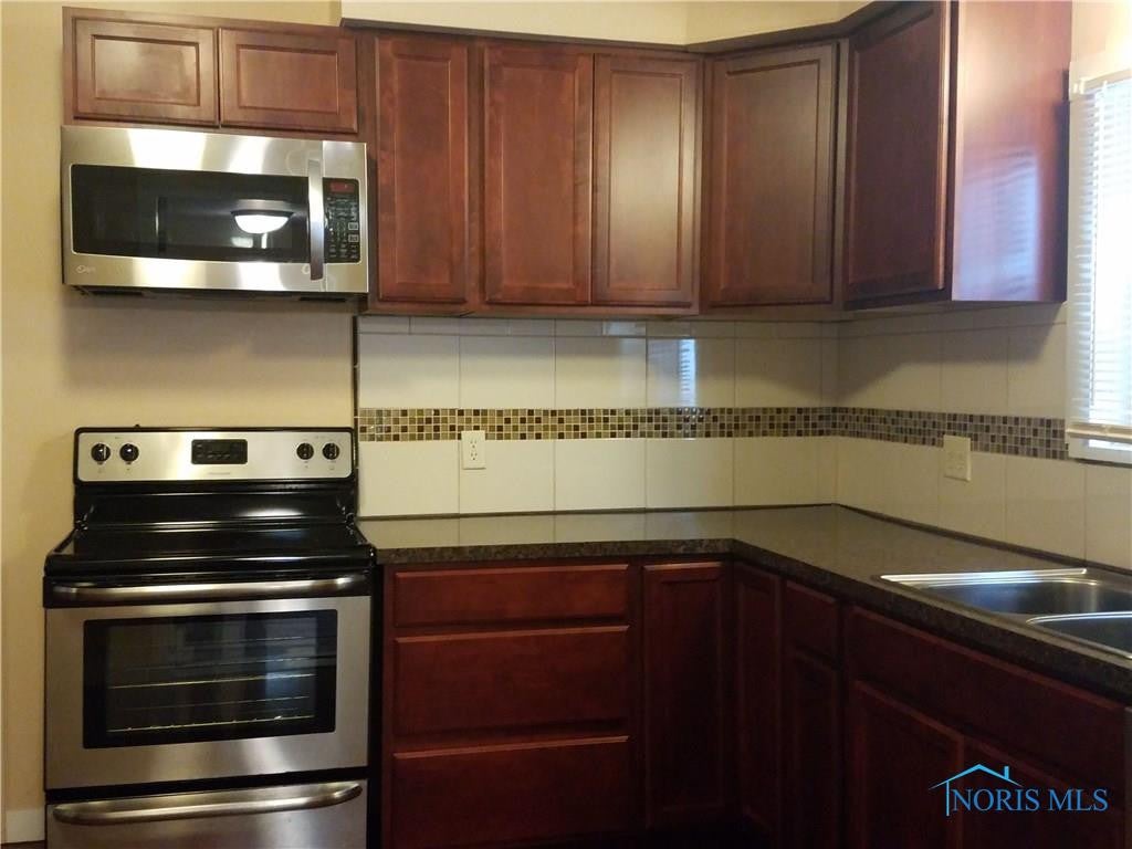 11652 County Road North Wauseon, OH 43567 - Photo 4 of 23 Gallery Image 4