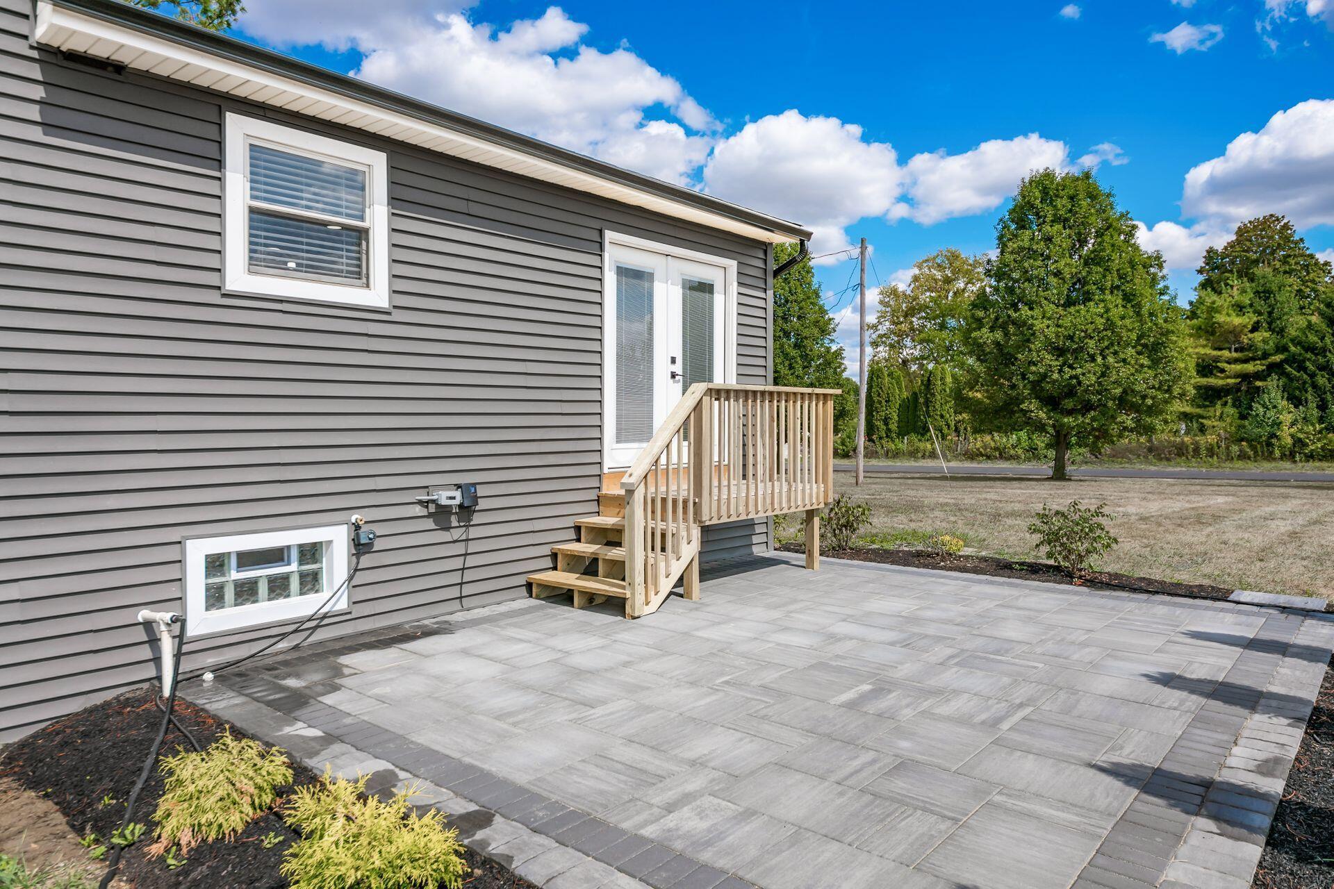 3430 Cheshire Road Delaware, OH 43015 - Photo 42 of 56 New Paver Patio!