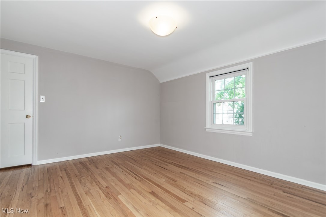 5195 Mayview Road Cleveland, OH 44124 - Photo 15 of 49