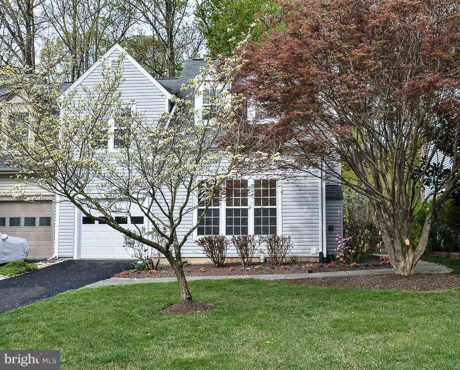 7942 Gambrill Court Springfield, VA 22153 - Photo 1 of 19 Exterior (Front)