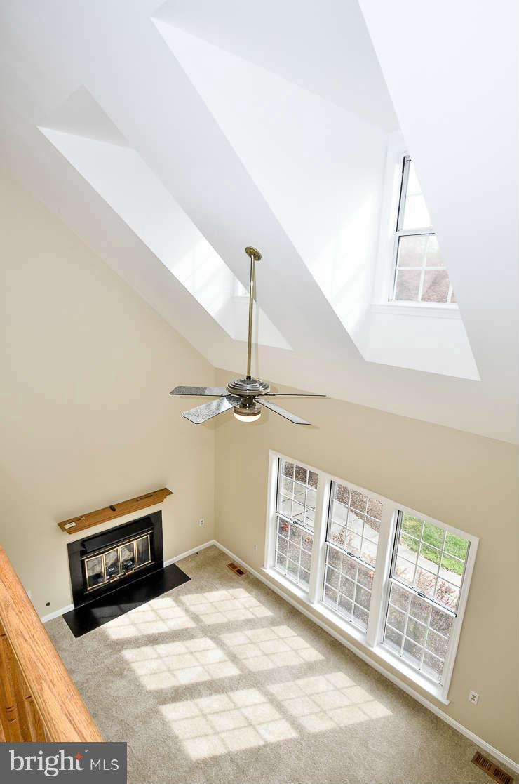 7942 Gambrill Court Springfield, VA 22153 - Photo 12 of 19 Living Room