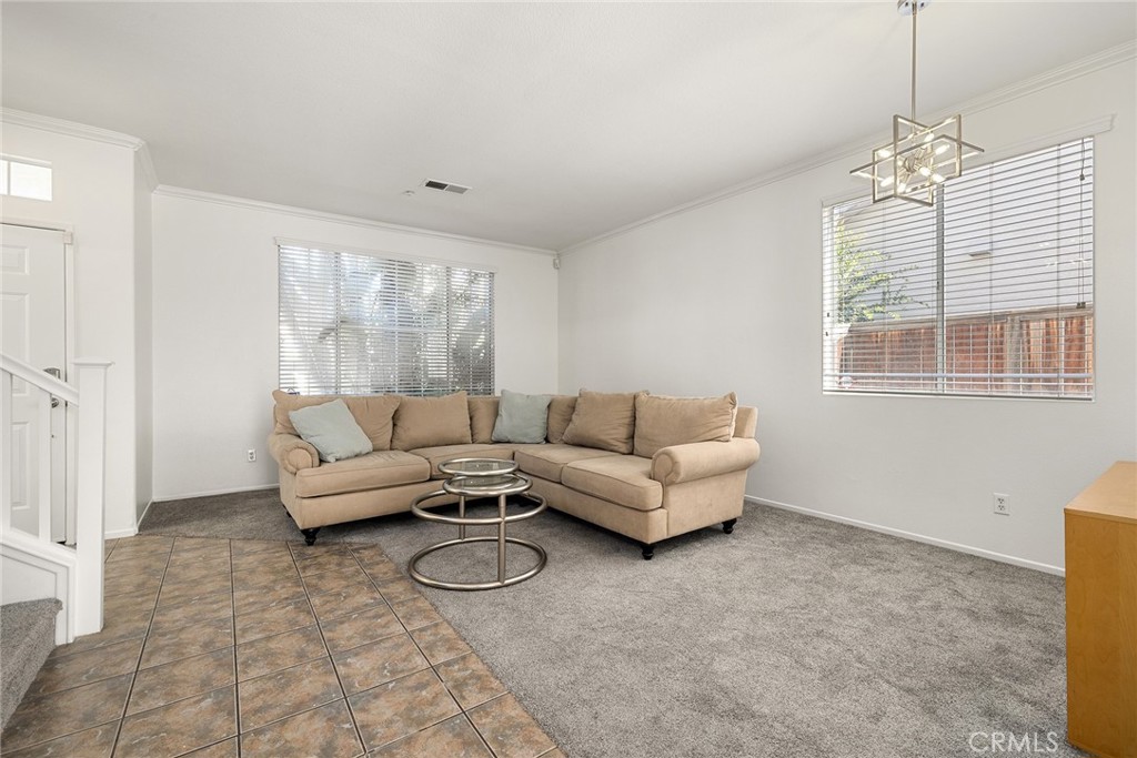 6011 Matheson Drive Riverside, CA 92507 - Photo 2 of 9 Living room/dinning room