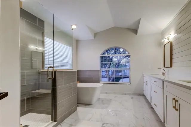 $699,900 | 9311 Heritage Oak Court, Tampa, FL 33647