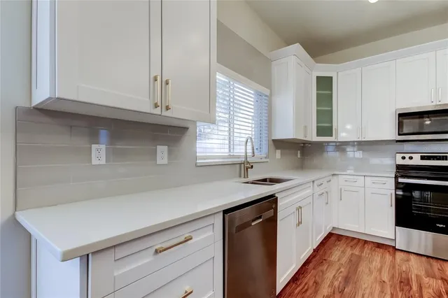 $699,900 | 9311 Heritage Oak Court, Tampa, FL 33647