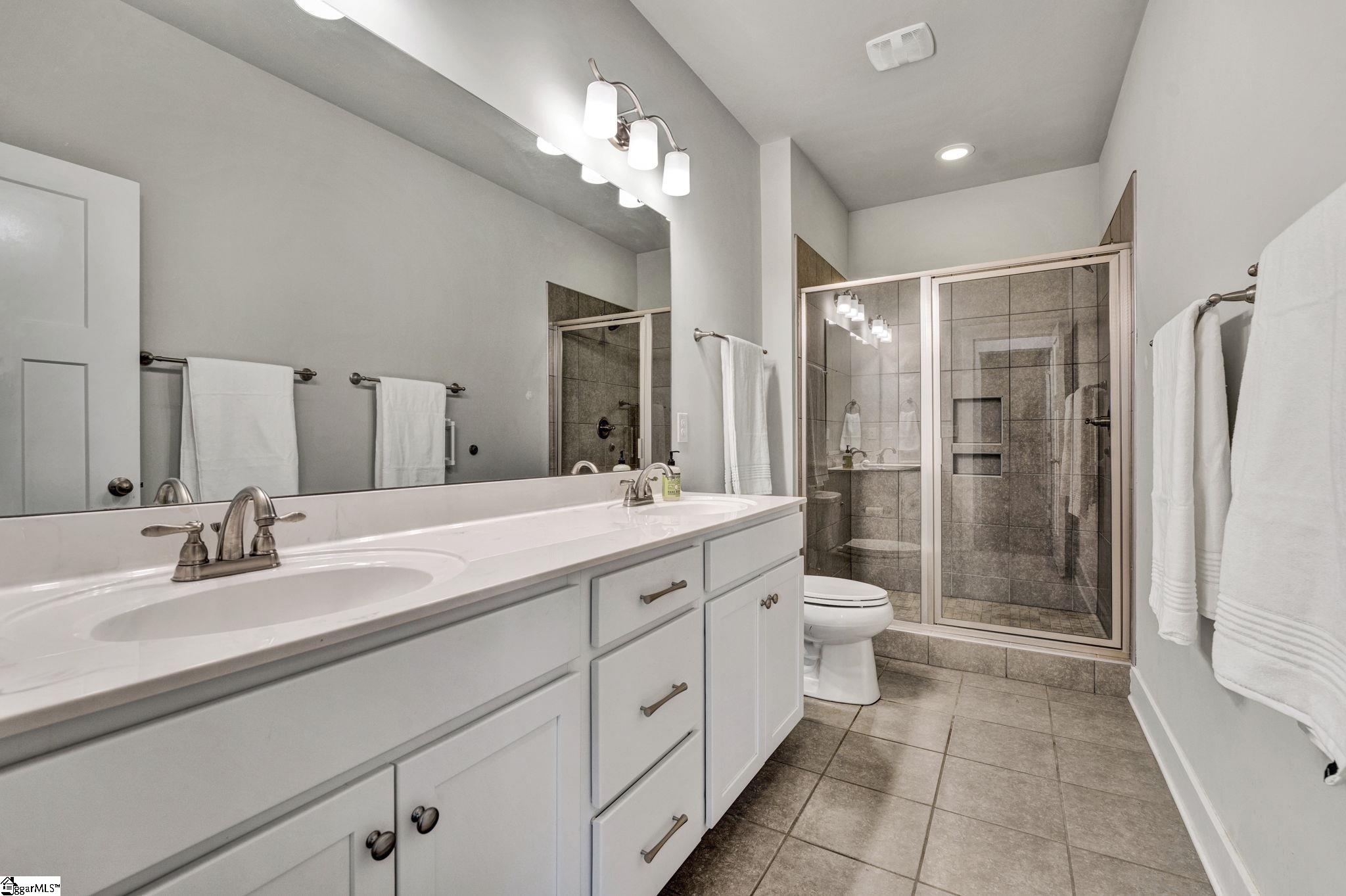 118 Parkland Drive Greenville, SC 29607 - Photo 16 of 36