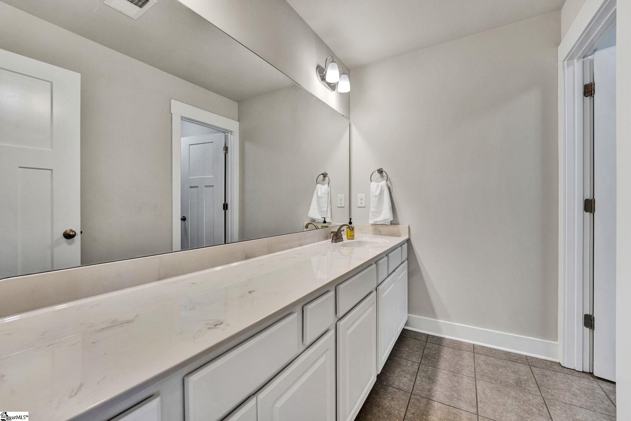 118 Parkland Drive Greenville, SC 29607 - Photo 25 of 36