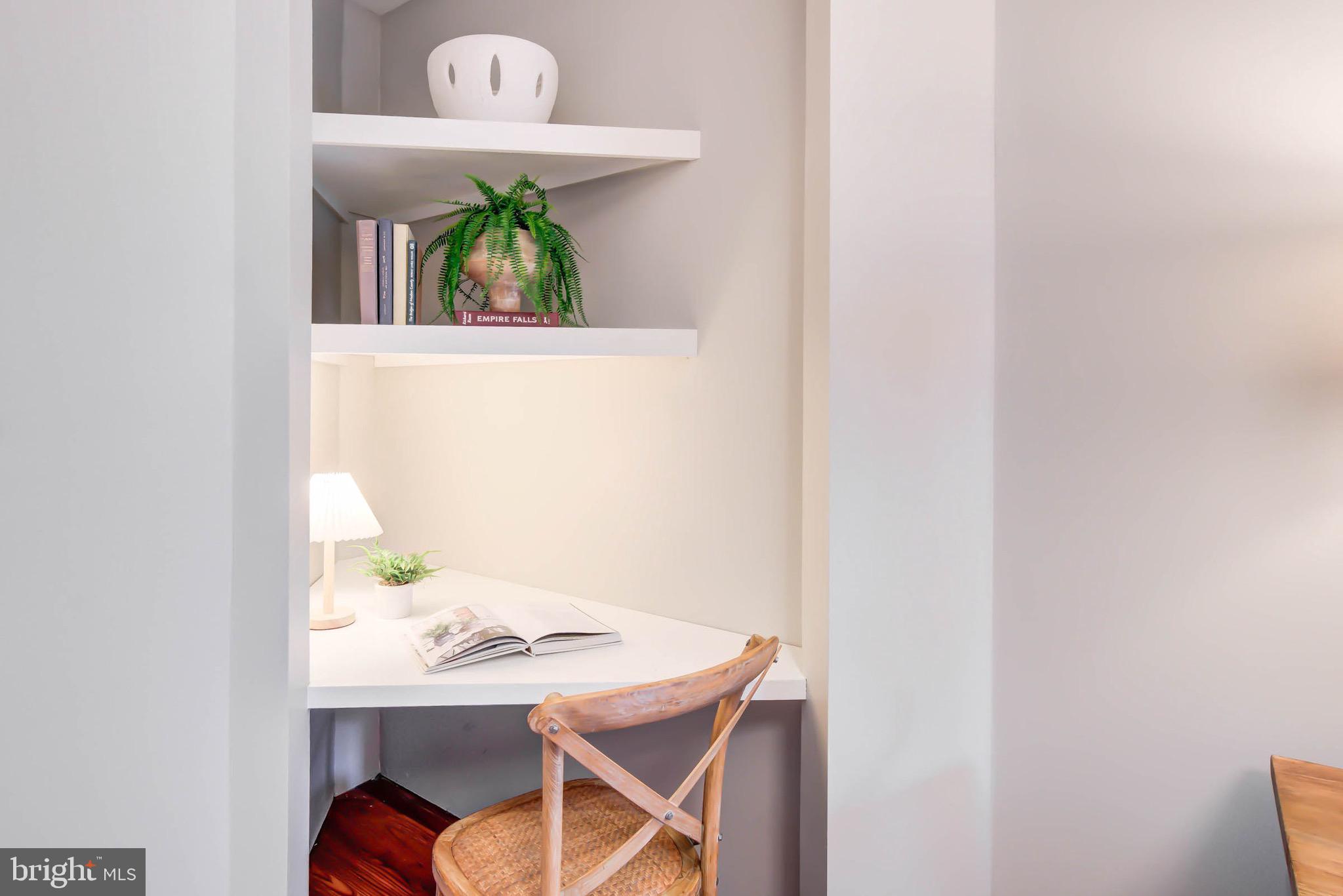 607 Acker Place Northeast Washington, DC 20002 - Photo 5 of 14 Gallery Image 5