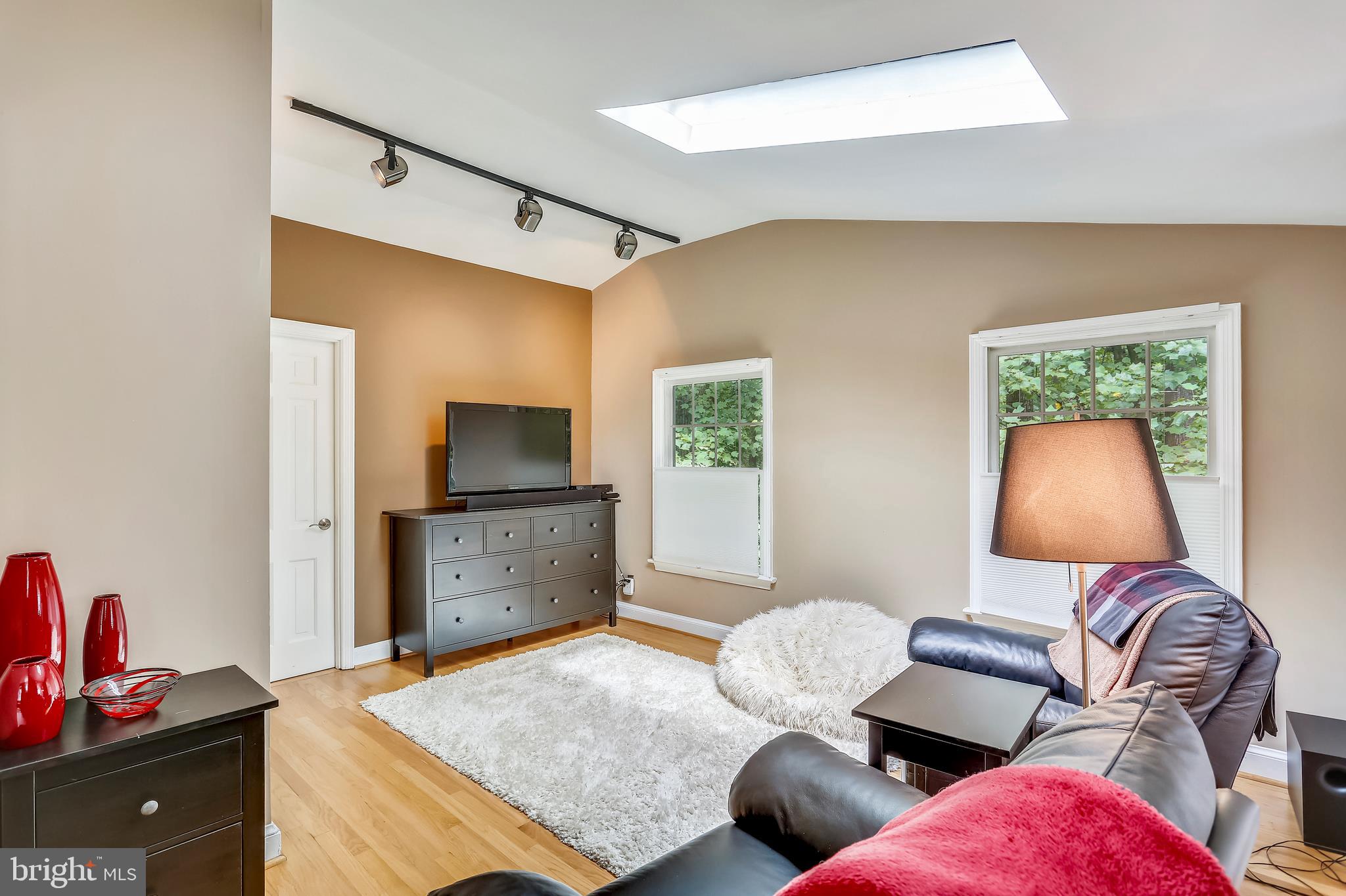 9420 Brink Road Laytonsville, MD 20882 - Photo 48 of 97 Sitting room has vaulted ceiling & skyllght