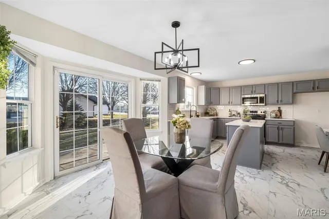 $425,000 | 1826 Marie Peine Court, Wentzville, MO 63385