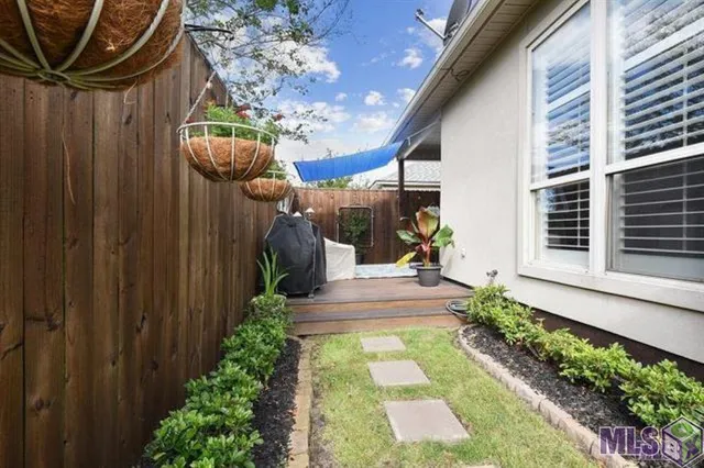 $345,000 | 5432 Courtyard Drive, Gonzales, LA 70737