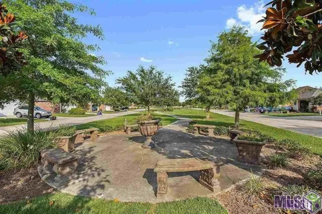 $345,000 | 5432 Courtyard Drive, Gonzales, LA 70737