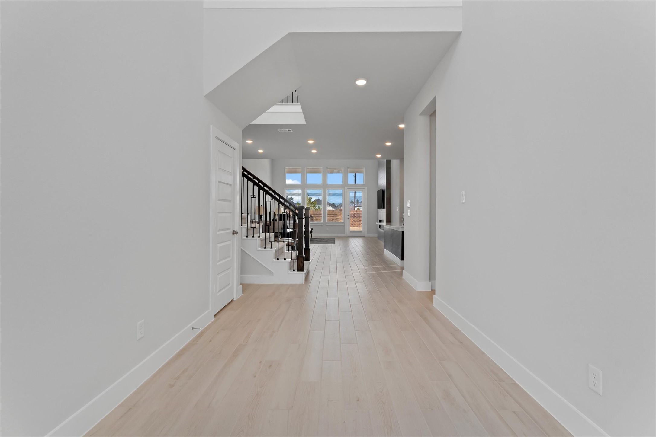 28182 White Mdw Lane Spring, TX 77386 - Photo 7 of 44