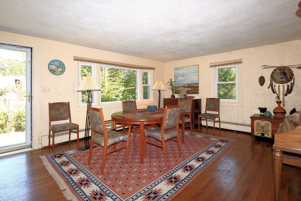 22 Sycamore Road Wayland, MA 01778 - Photo 3 of 30