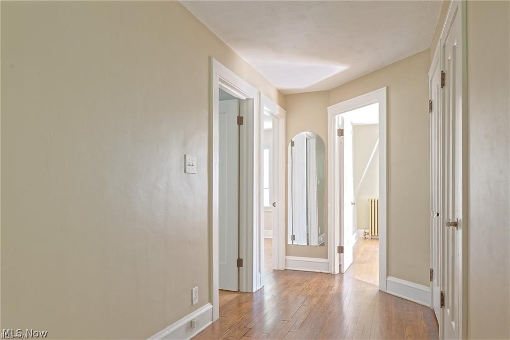 864 Cambridge Road Cleveland Heights, OH 44121 - Photo 10 of 18 upstairs hall