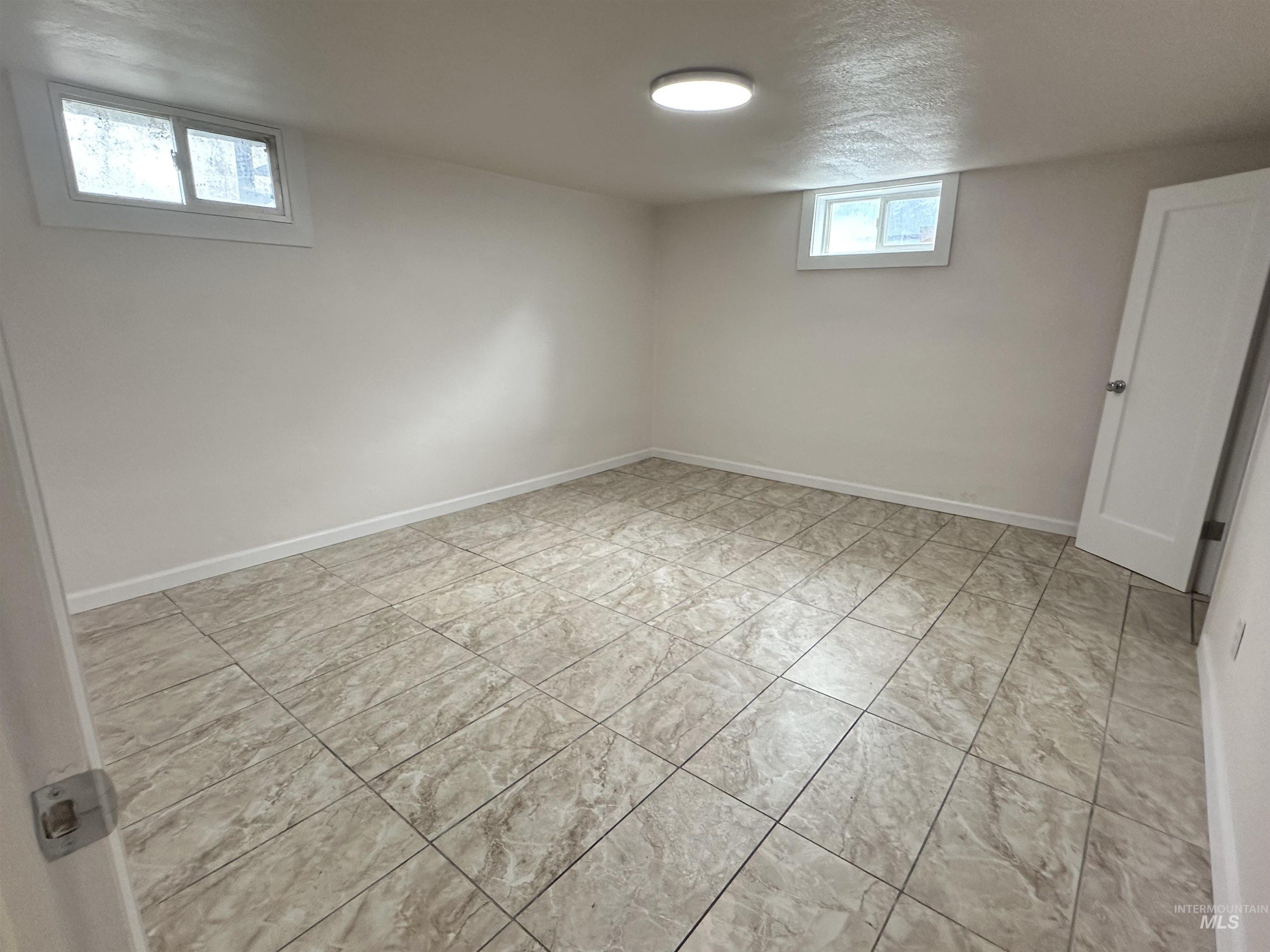 217 Oregon Street Gooding, ID 83330 - Photo 16 of 19