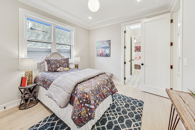 2202 North Leavitt Street, Unit 2 Chicago, IL 60647 - Photo 24 of 35