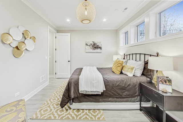 2202 North Leavitt Street, Unit 2 Chicago, IL 60647 - Photo 27 of 35