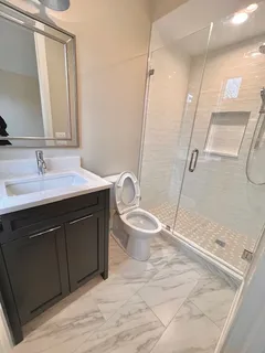 $1,345,000 | 2202 North Leavitt Street, Unit 2, Chicago, IL 60647