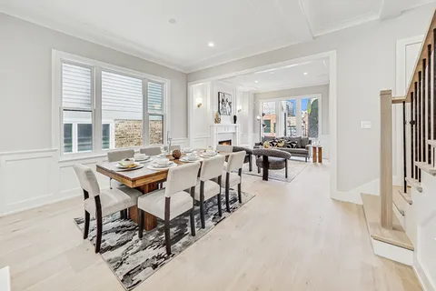 $1,345,000 | 2202 North Leavitt Street, Unit 2, Chicago, IL 60647